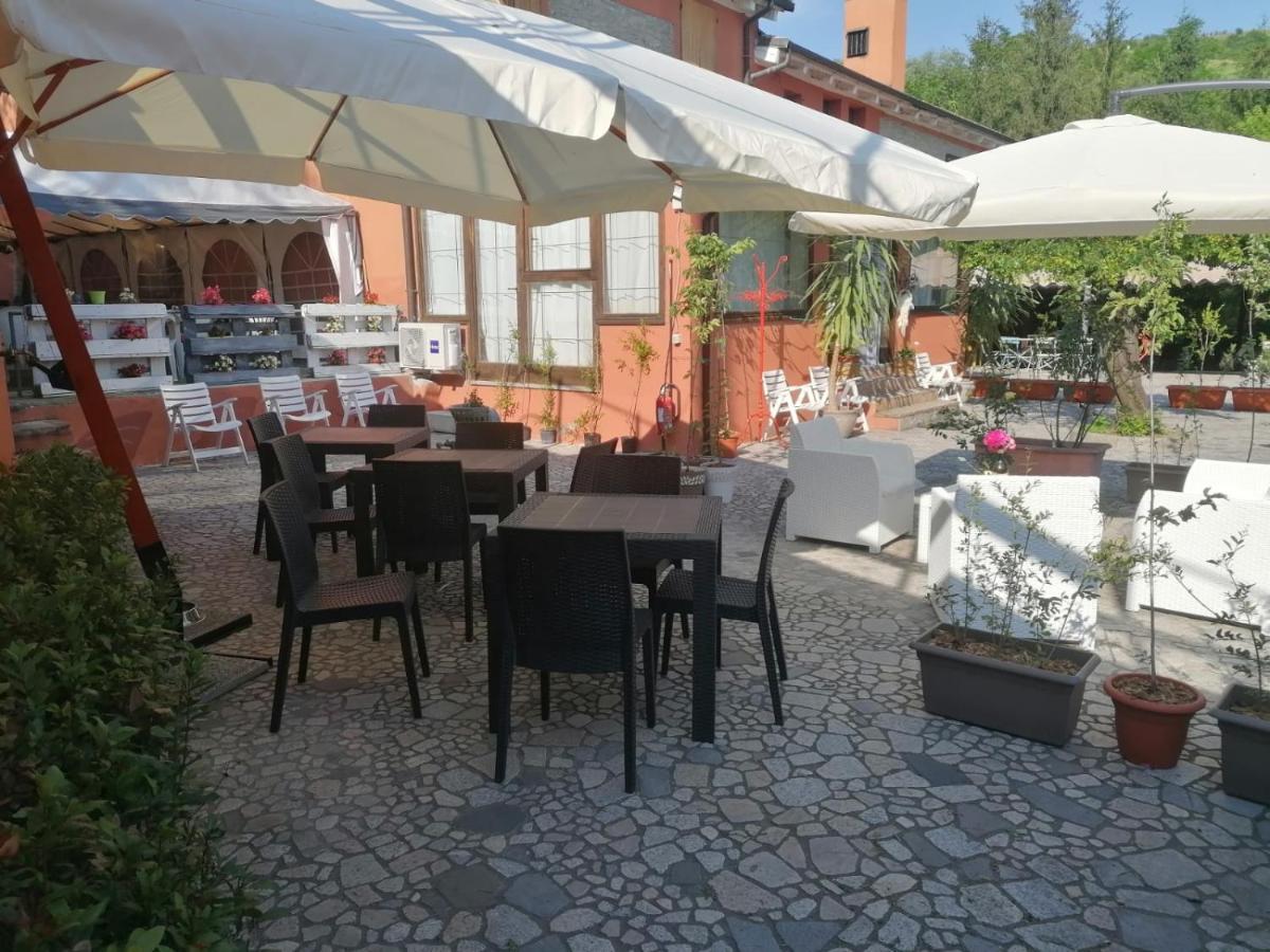 فيلا Relais Ca Del Rio Botteghino di Zocca المظهر الخارجي الصورة